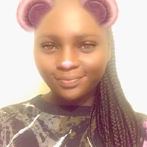 Meet your Posher, Carol